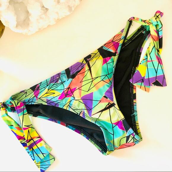 NEW TAVIK REVOLVE Green Black Printed Side Tie Cheeky Bikini Swimsuit Bottom S - Picture 1 of 6